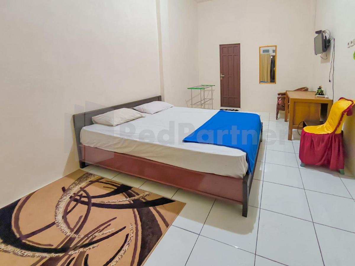 Griya Tambun Raya Redpartner Hotel Tumbangrungan Exterior photo